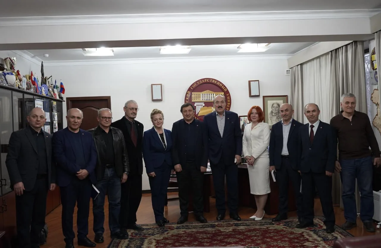 В Профессорском клубе ДГУ обсудили единство народов России